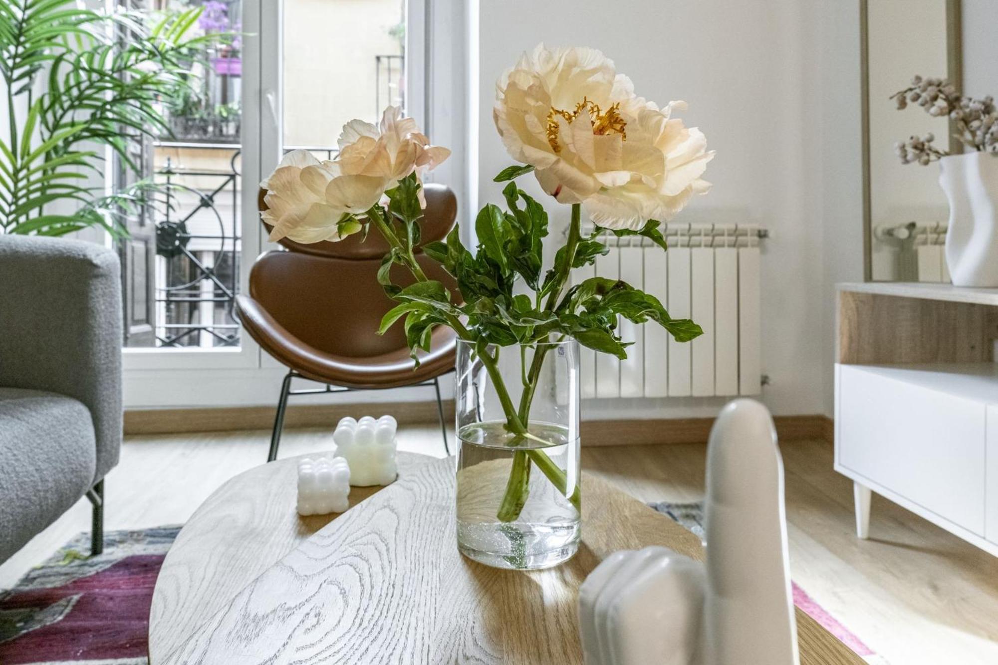 Apartment Luxurious 2br/2ba In Chueca
