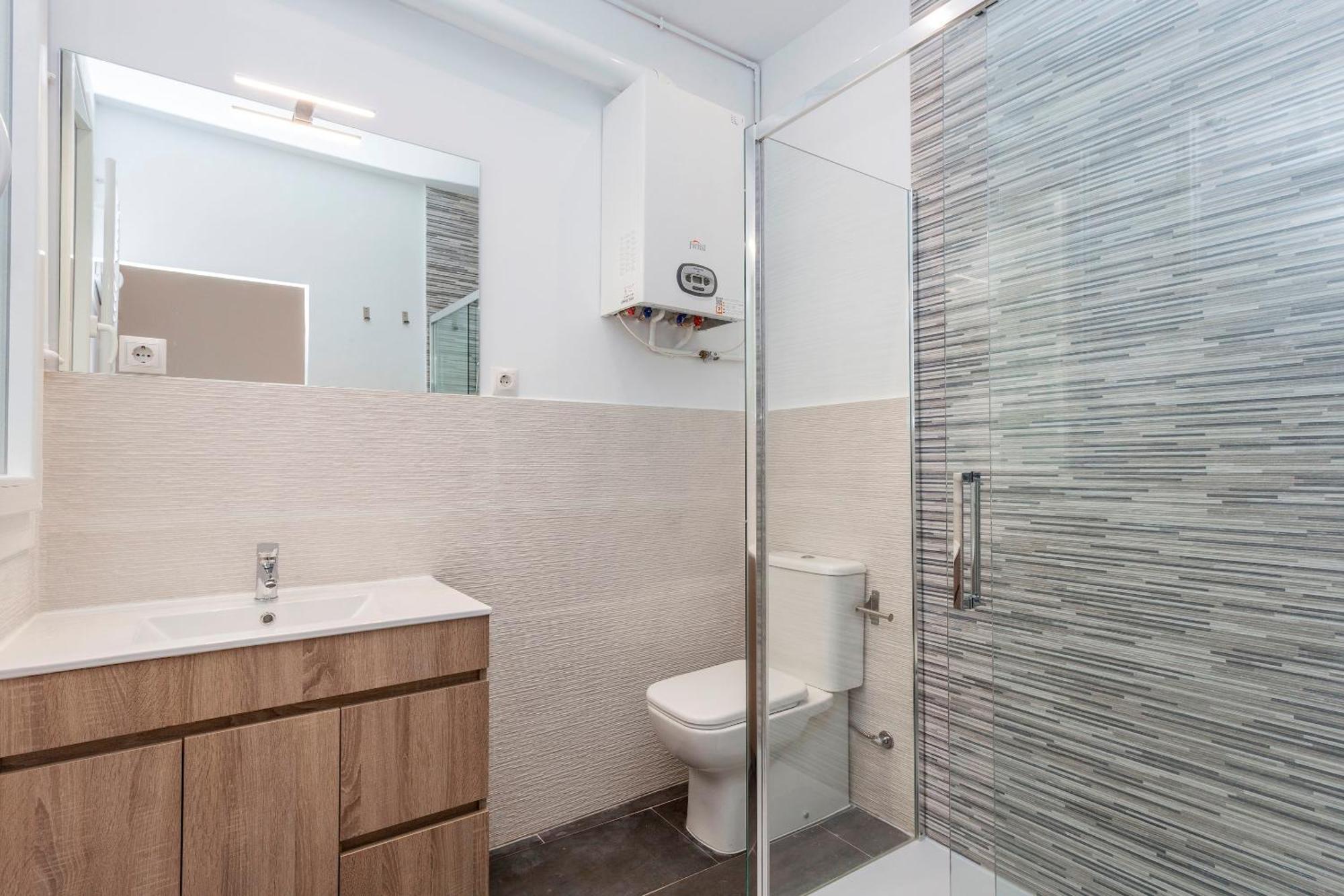 Luxurious 2br/2ba In Chueca Madrid